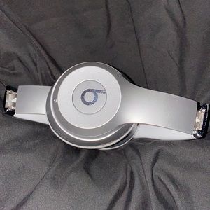 beats, silver one size fits all